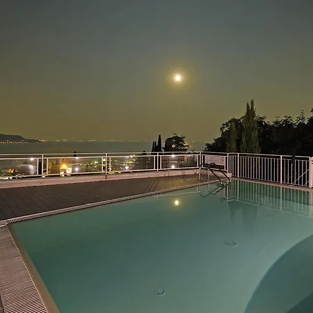Apartment Poggio Al Sole 6 By Wonderful Italy *